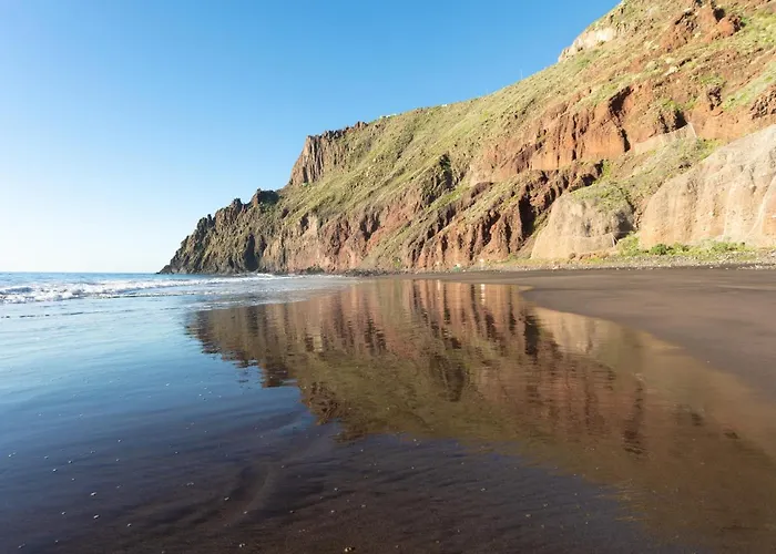 Home2Book Beach Front Las Gaviotas