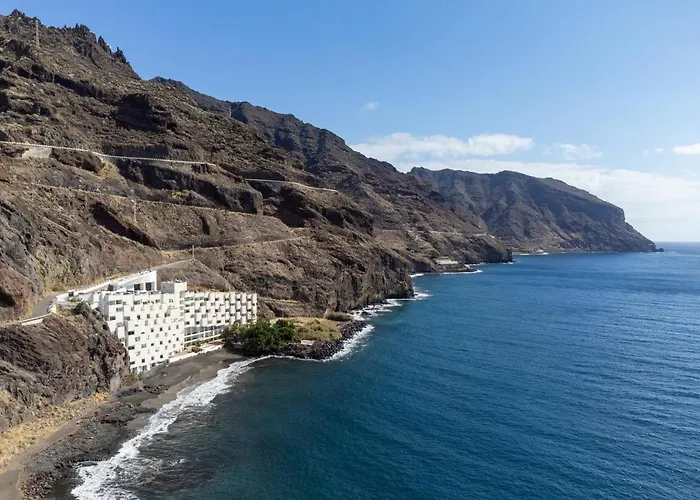 Home2Book Beach Front Las Gaviotas